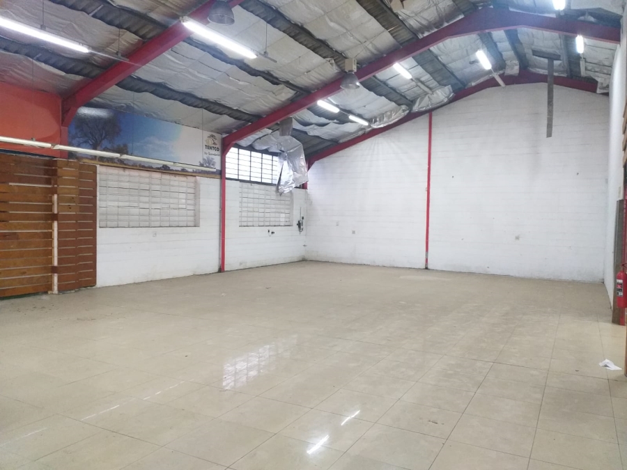 To Let Commercial Property for Rent in Oakdale Western Cape